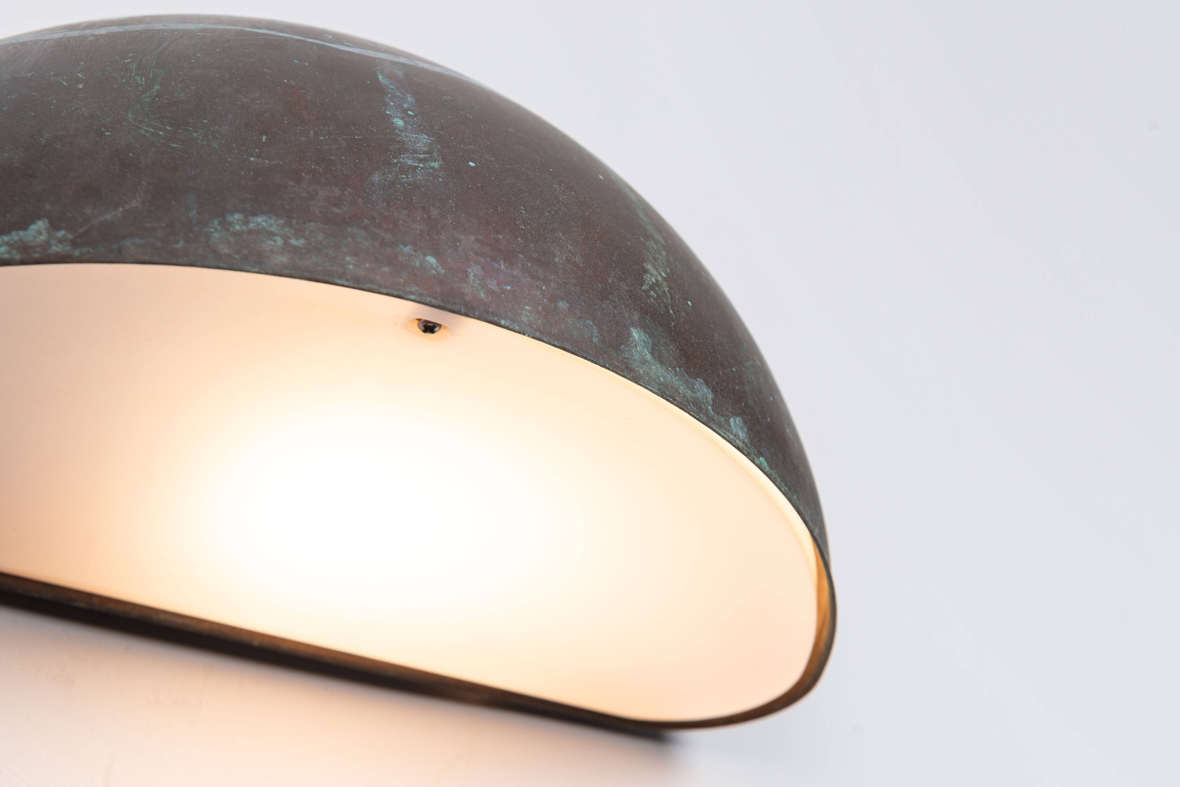 Horn Belysning Type 6650 wall lamp in patinated copper