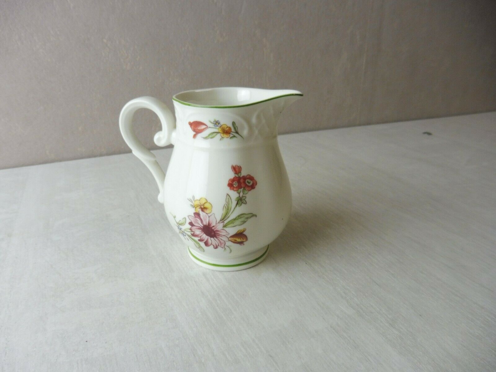Old milk pot, tulip, ceramic, villeroy & boch