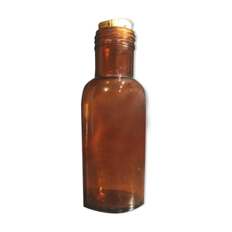 Amber pharmacy bottle 1923