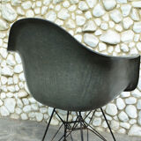 DAR armchair by Charles et Ray Eames for Herman Miller