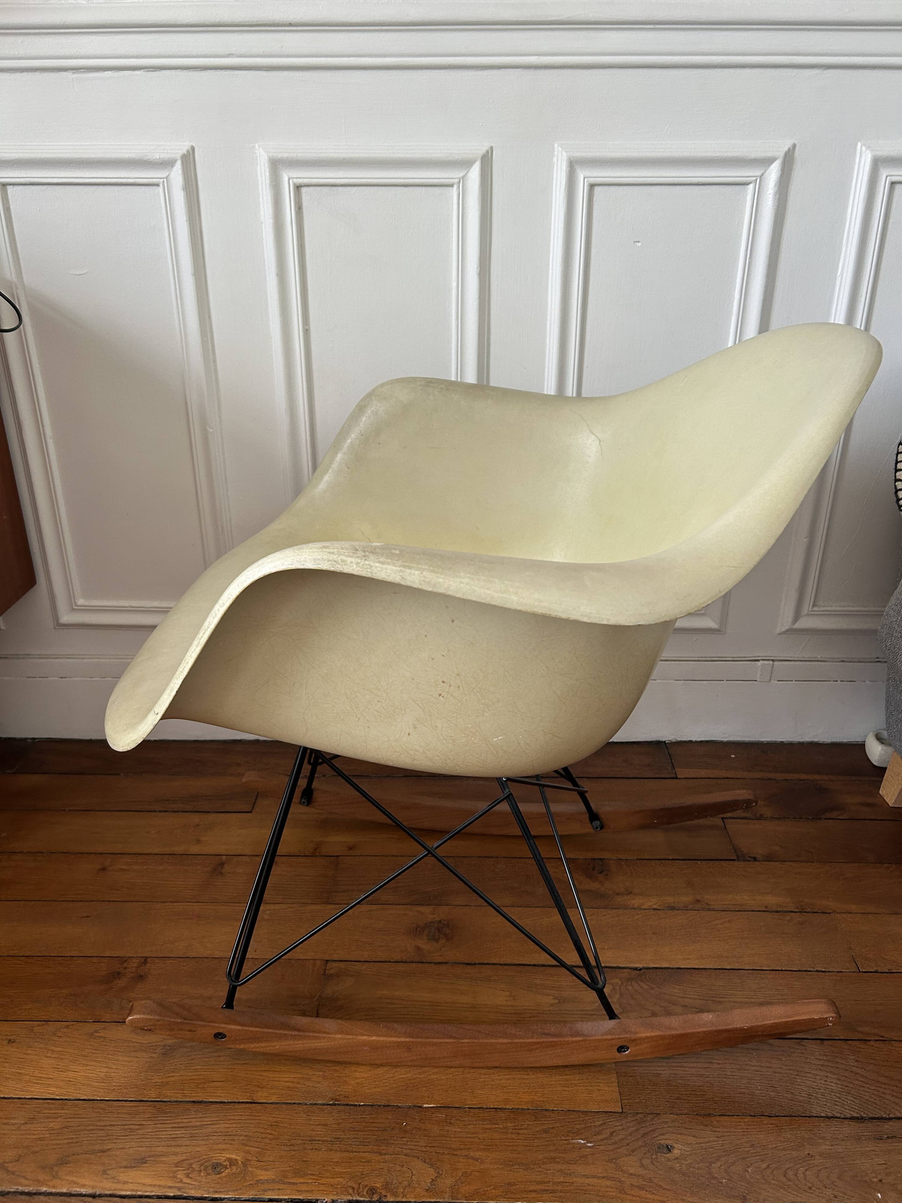 Eames rocking chair