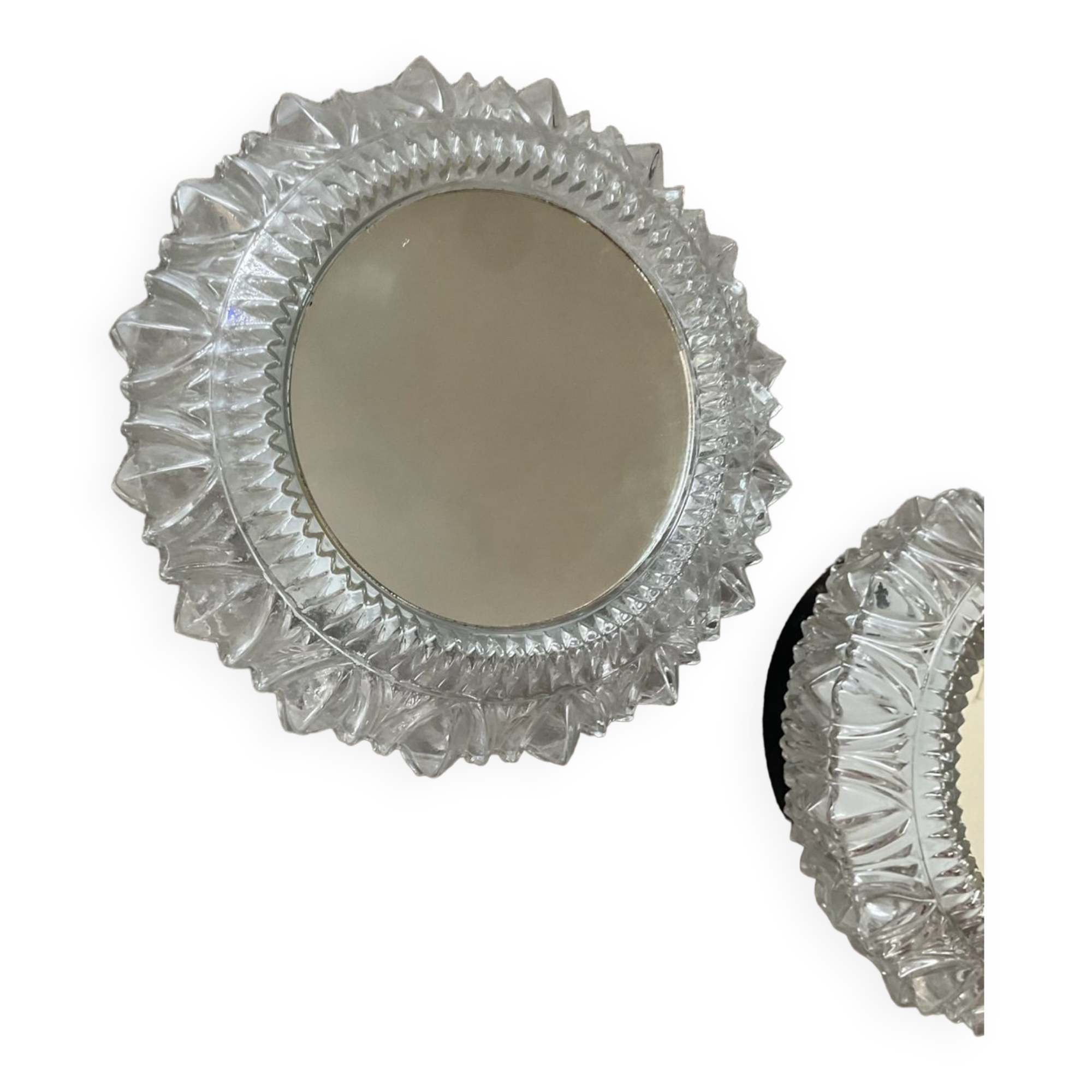 Pair of vintage sconces in molded glass 70s
