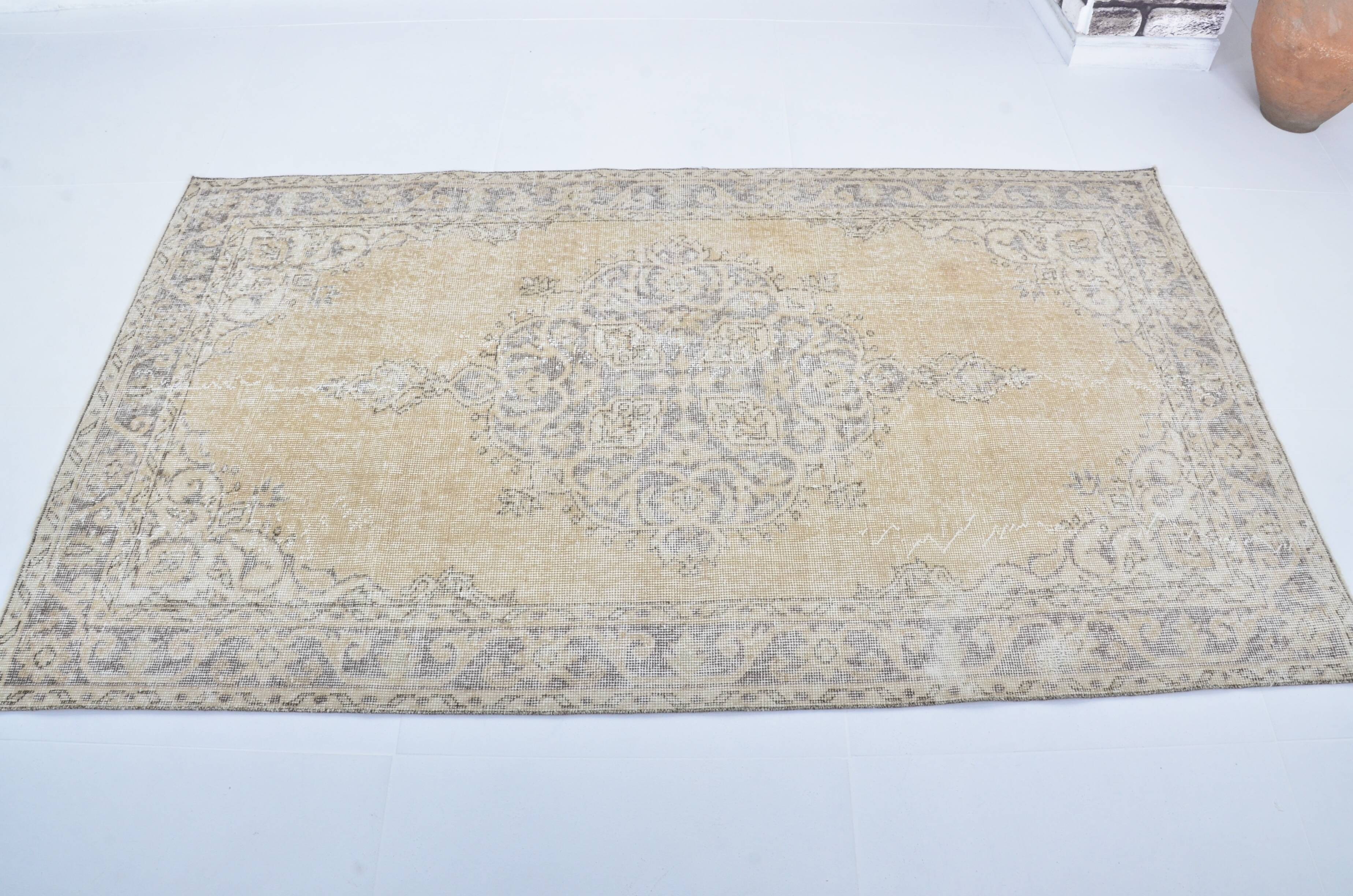 Anatolian Tribal Vintage Carpet sku 3351