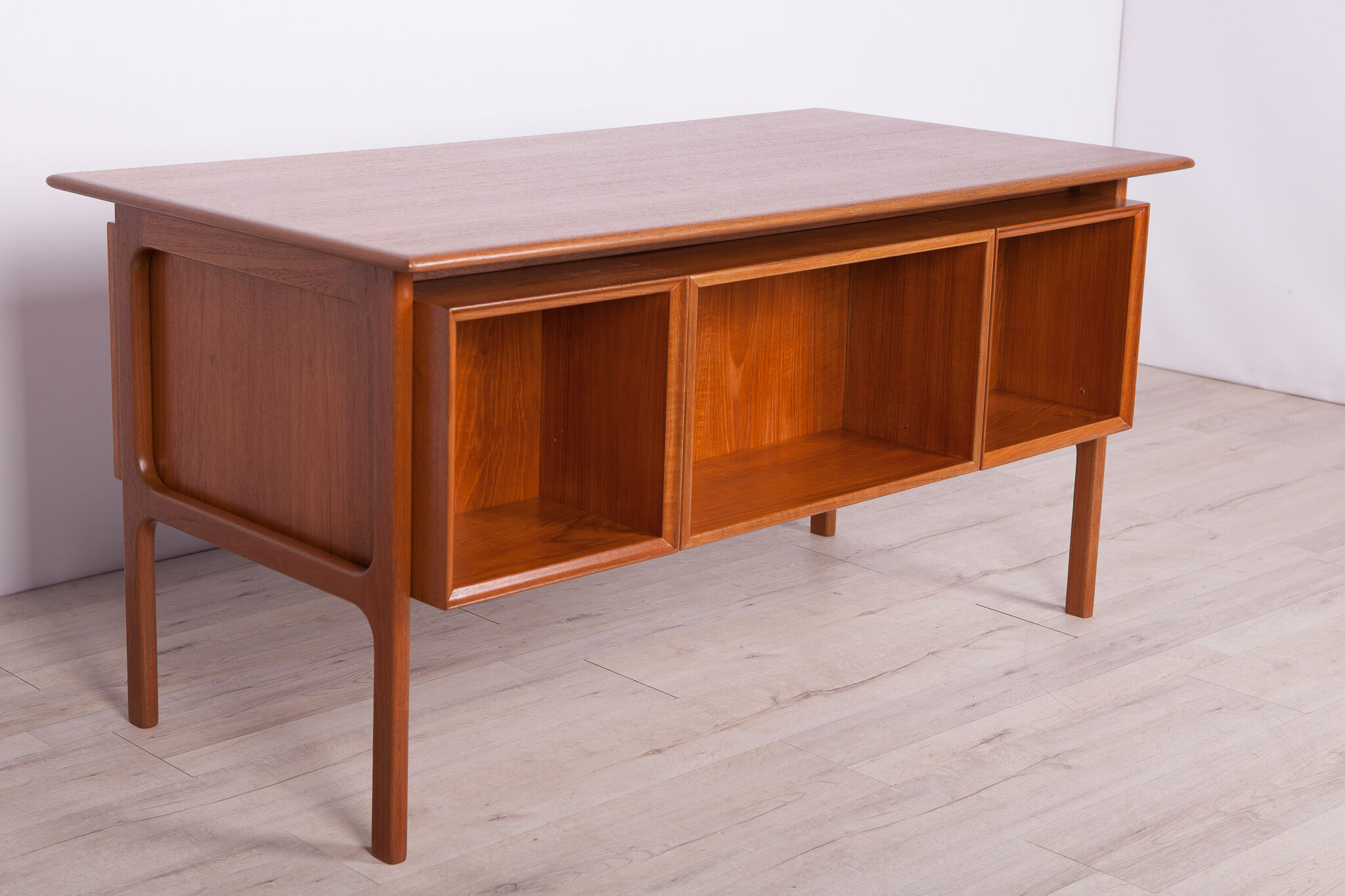 Mid-century danish teak desk by Arne Vodder for Sibast, 1960s