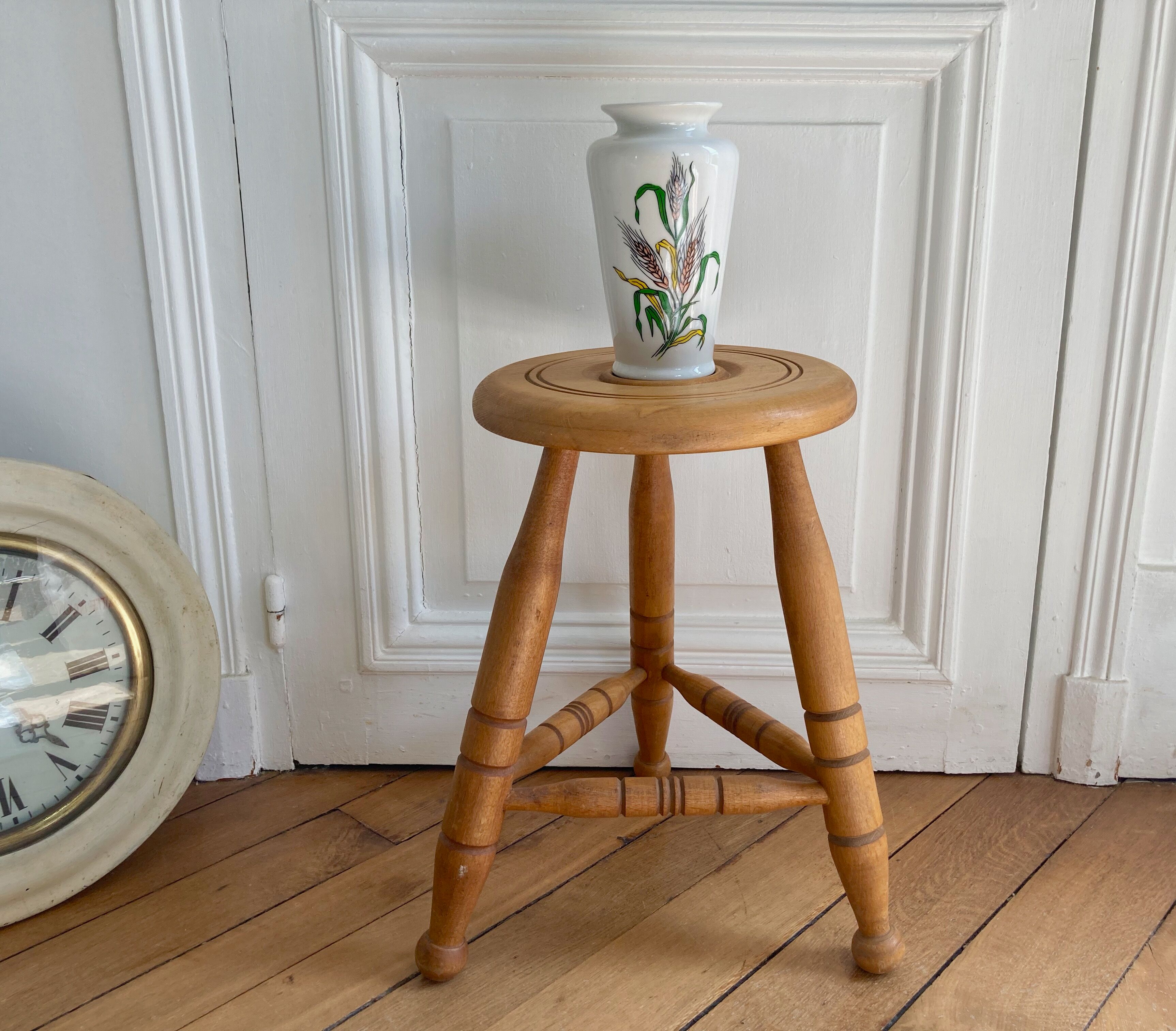 Porcelain vase botanical flowers