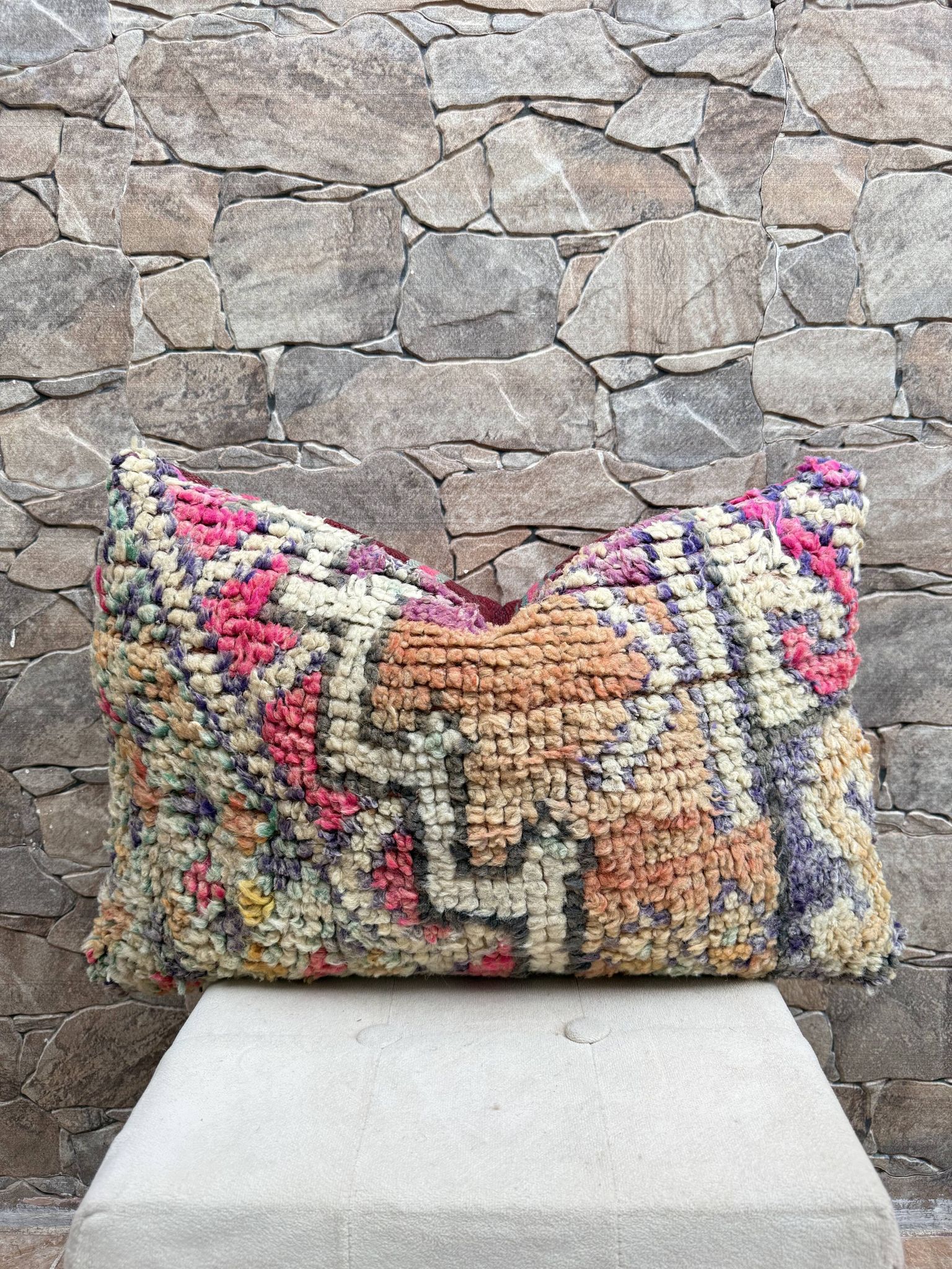Vintage Berber kilim cushion cover: Moroccan wool cushion 60x40cm