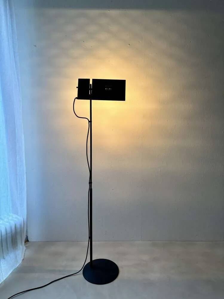 Duna floor lamp by Barbaglia and Colombo for PAF Studios, 1980s.