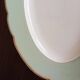 Plat ovale Villeroy & Boch Mettlach céladon et or