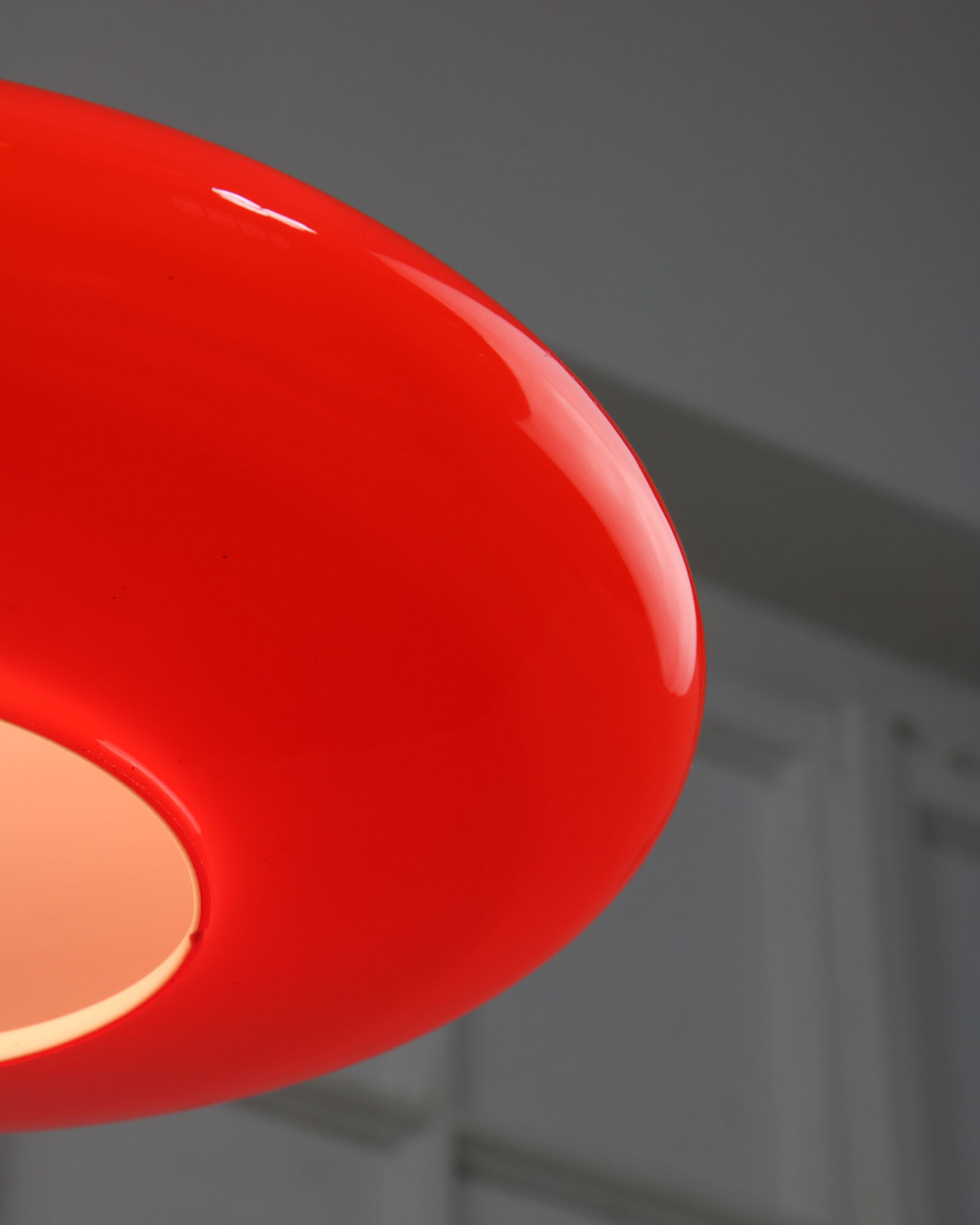 Mid-century red Glass & Brass Saucer Lamp