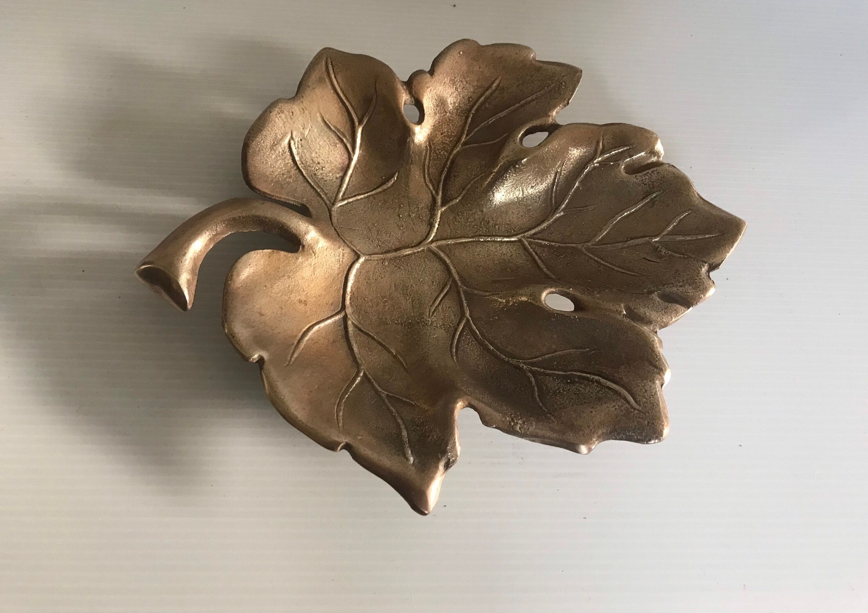 Brass pocket drains