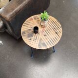 Industrial pedestal table