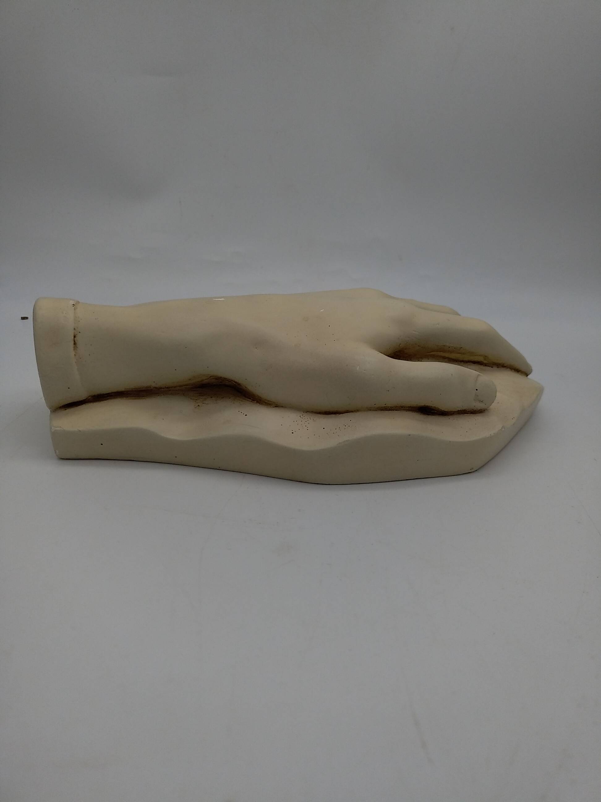 Plaster hand of Frédéric Chopin.