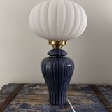 Geometric table lamp with pleated opaline shade