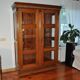 Cabinet ancien en bois et verre marron - vitrine style 1900 à moulures sculptées