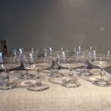 7 crystal champagne coupes from Baccarat - engraved with fillets