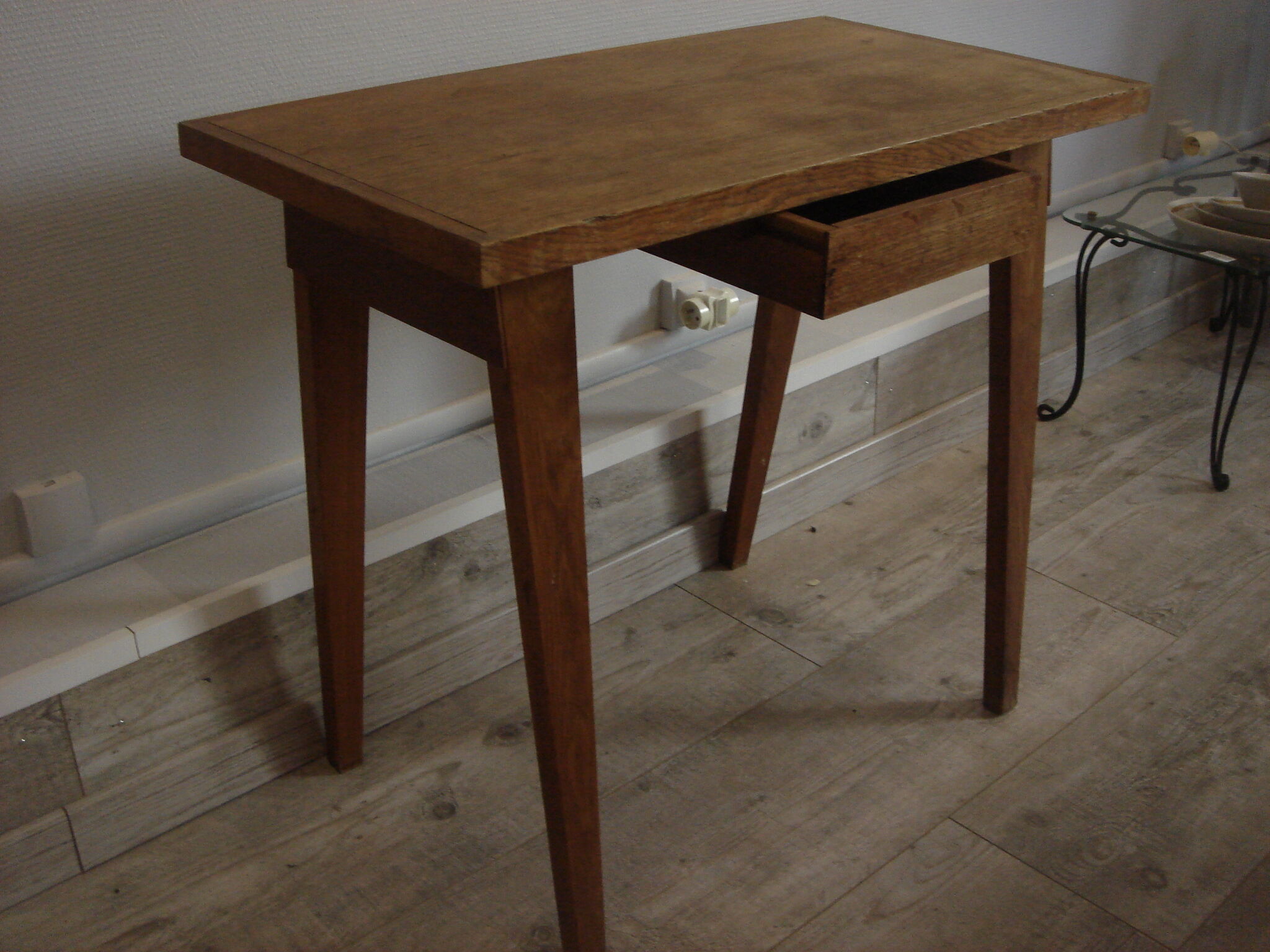 Hotel 1960 scandinavian office