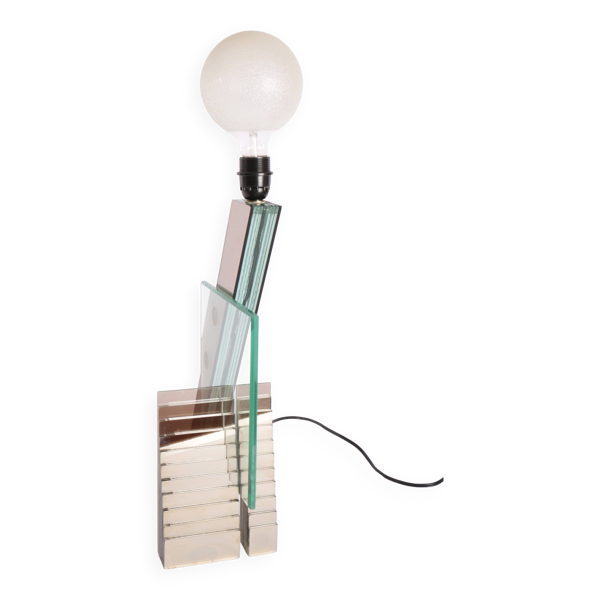 Lampe années 80 en plaques de verre et miroirs, signée et numérotée