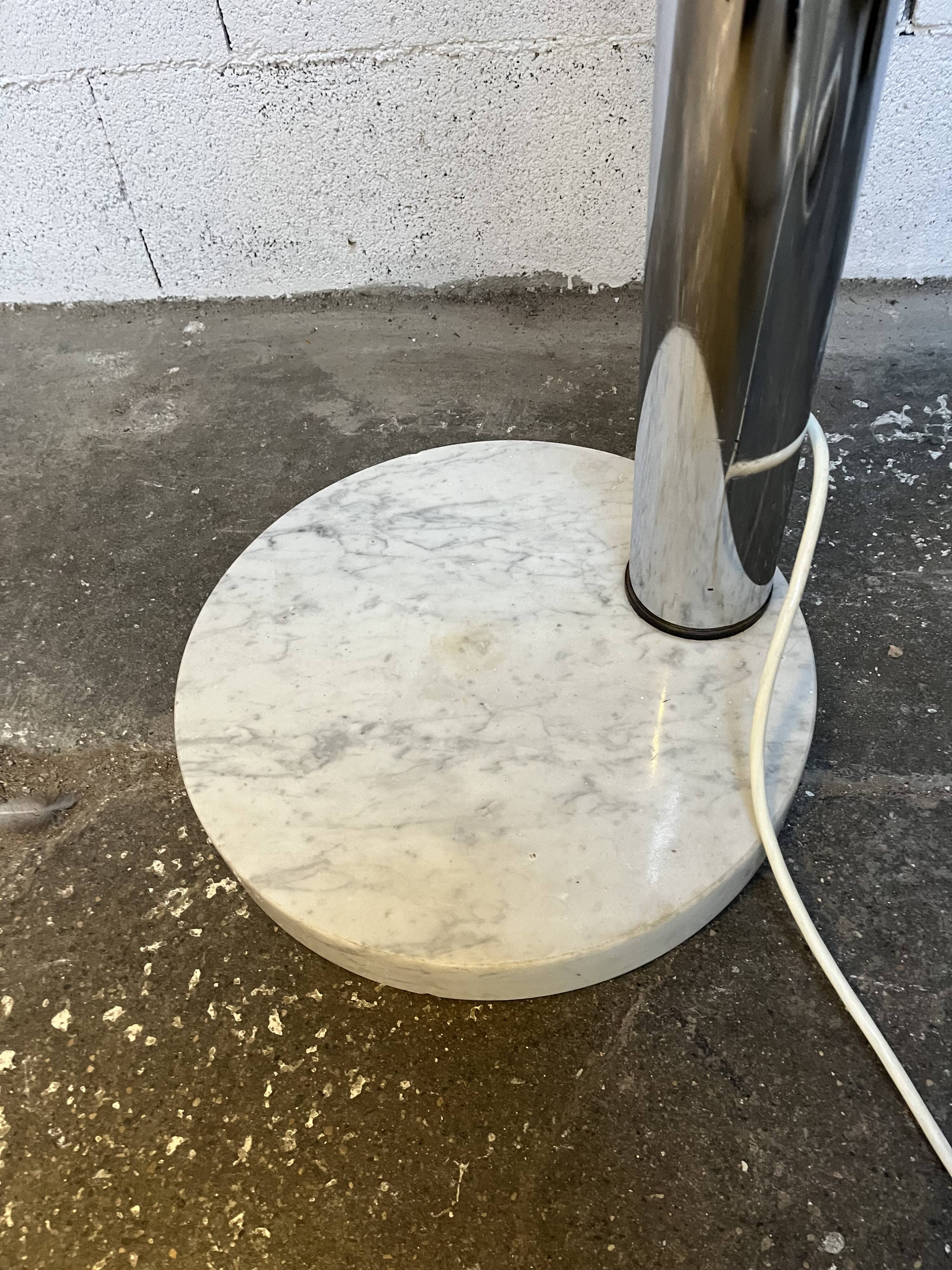 Lily of the valley floor lamp 1970 design Goffredo Reggiani