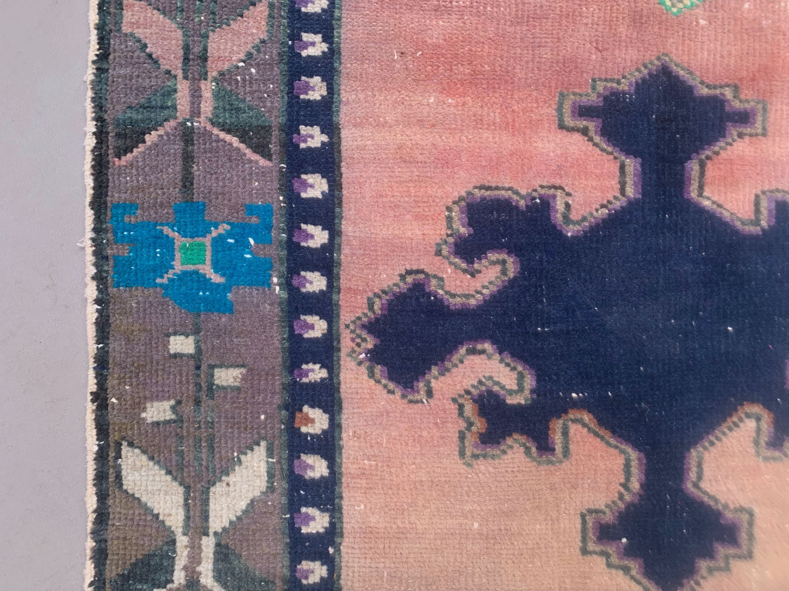 Old turkish Oushak rug 148x85 cm vintage