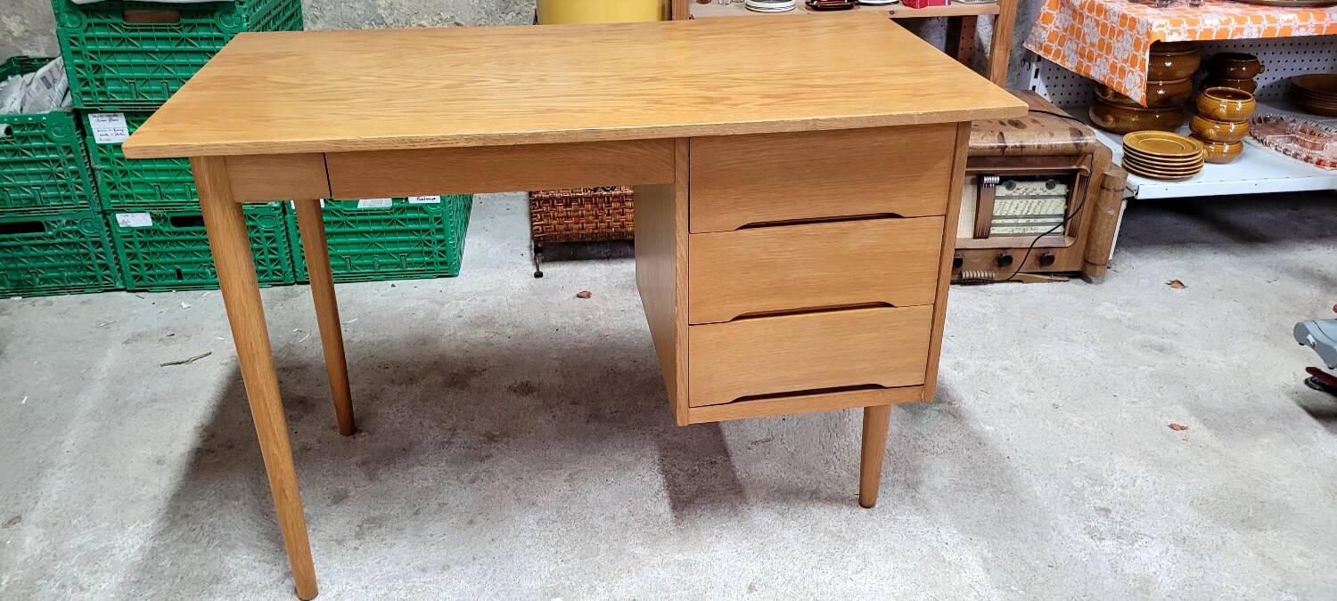 Half-Minister Office from the 60s