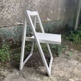 chaise  pliante blanche