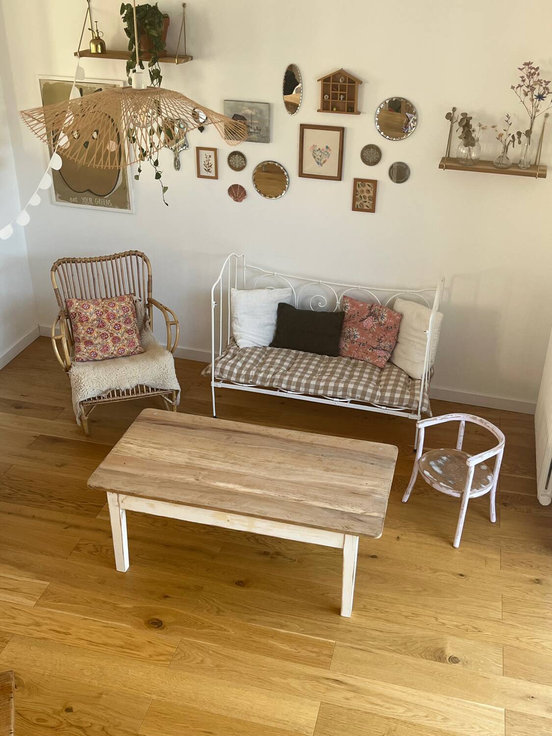 Farmhouse coffee table