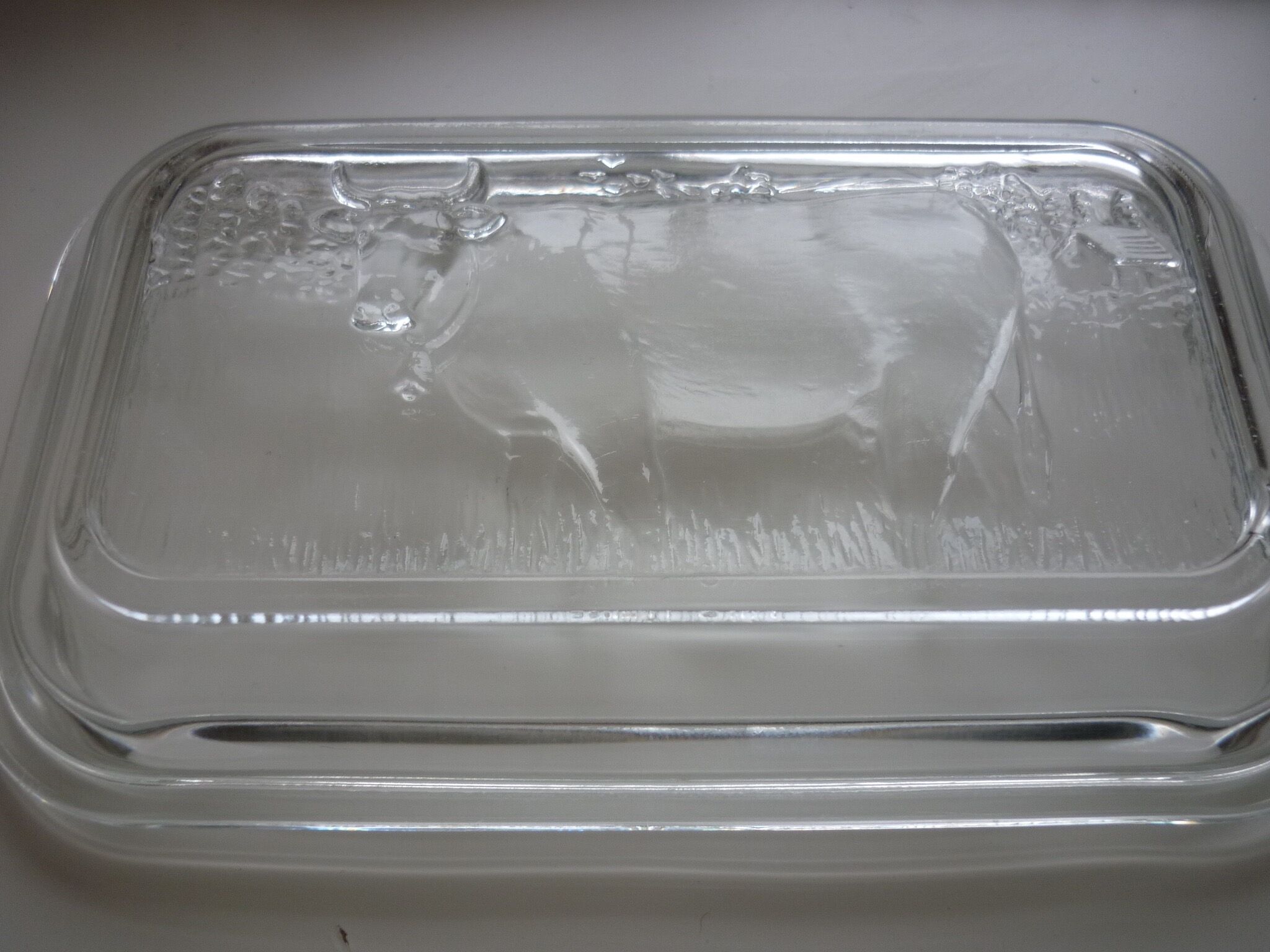 Glass buttermilk dairy cow lid
