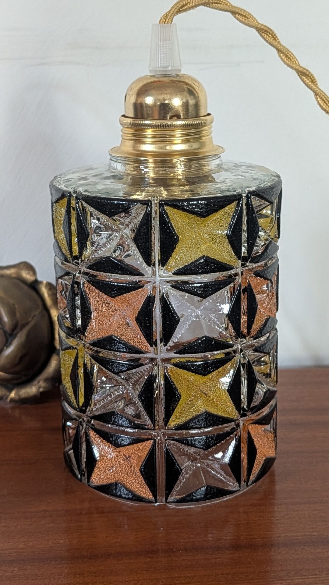 Geometric glass cylinder lamp from the 1970s.