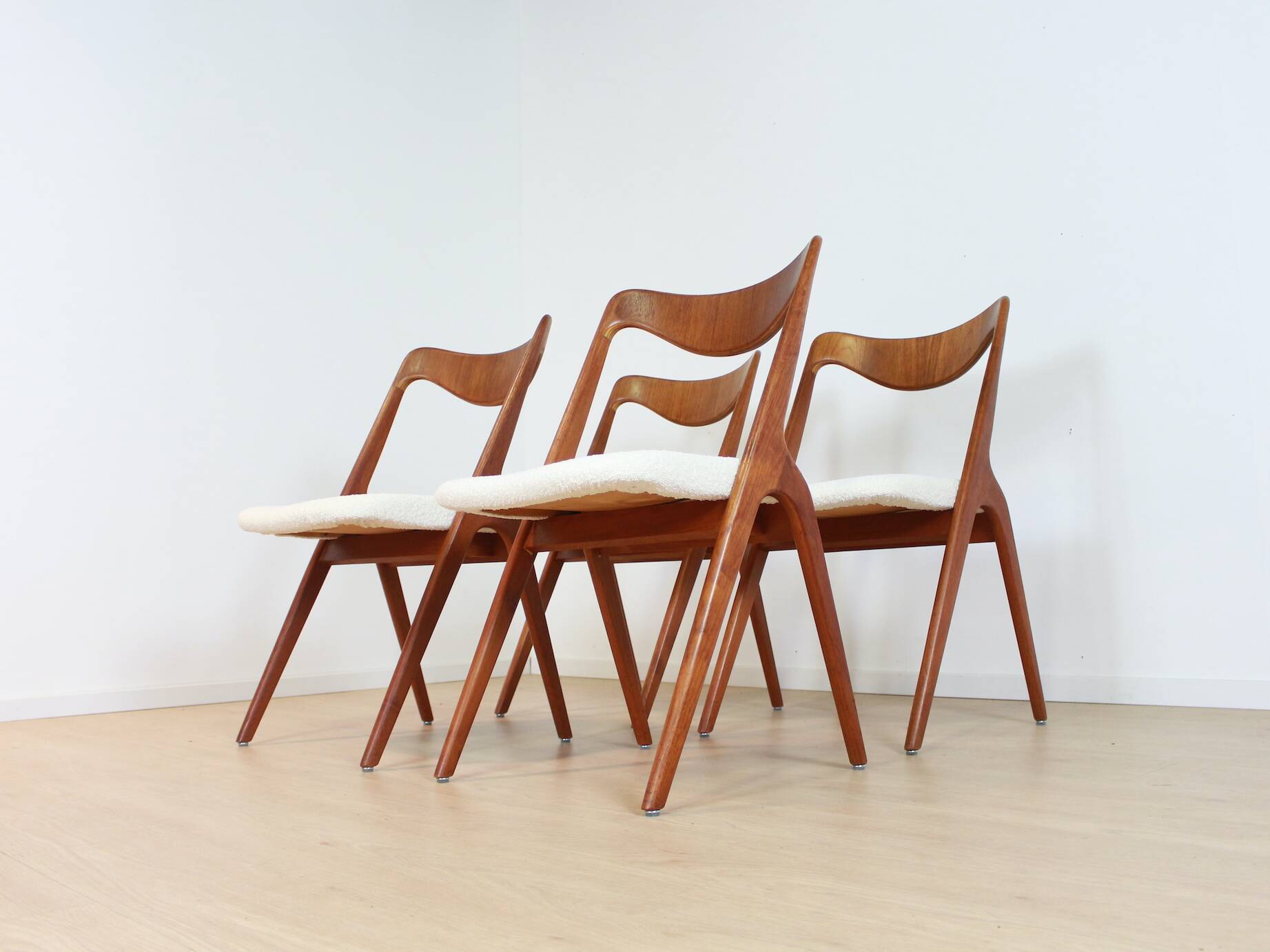 Set Bouclé diningchairs Albin Johansson and Sons