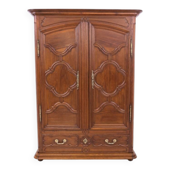 Double-leaf wardrobe, France, circa 1820. After renovation