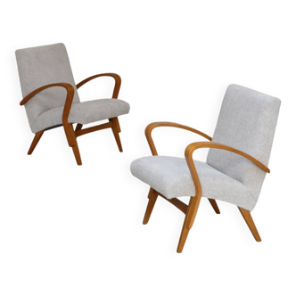 Paire de fauteuils par Frantisek Jirak pour Tatra  retapissée en tissu bouclette, 1960