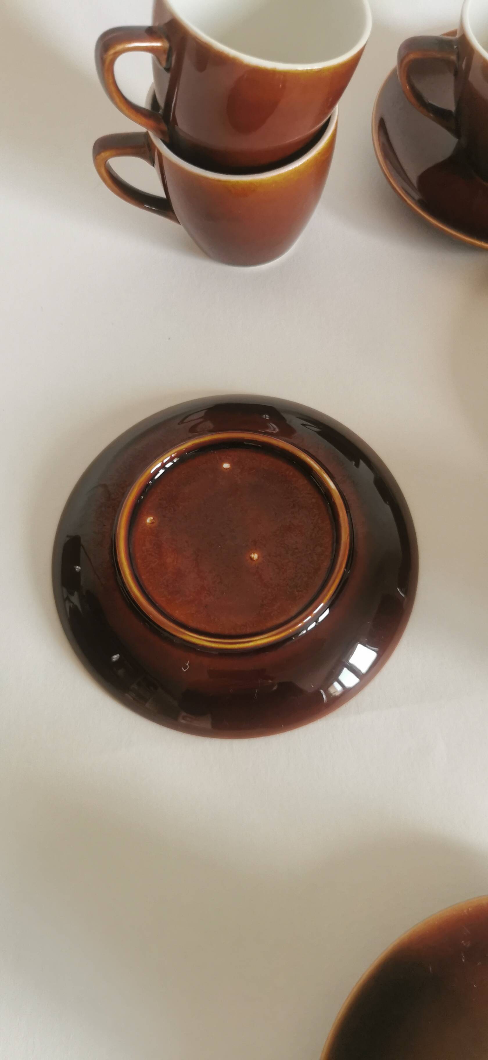 Set of 9 Villeroy and Boch mugs