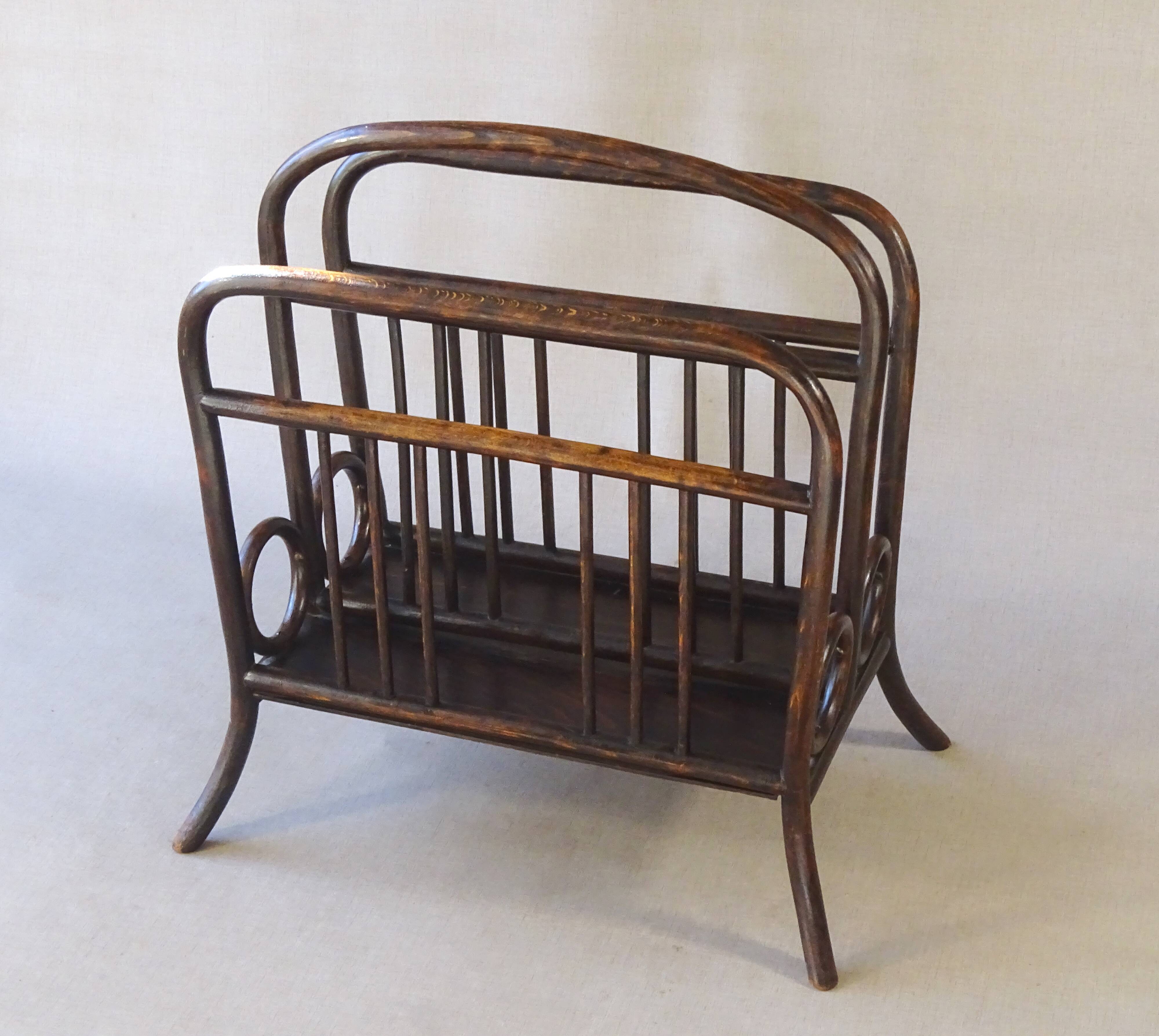 Magazine rack THONET No. 33 from 1904 - Viennese Secession -
