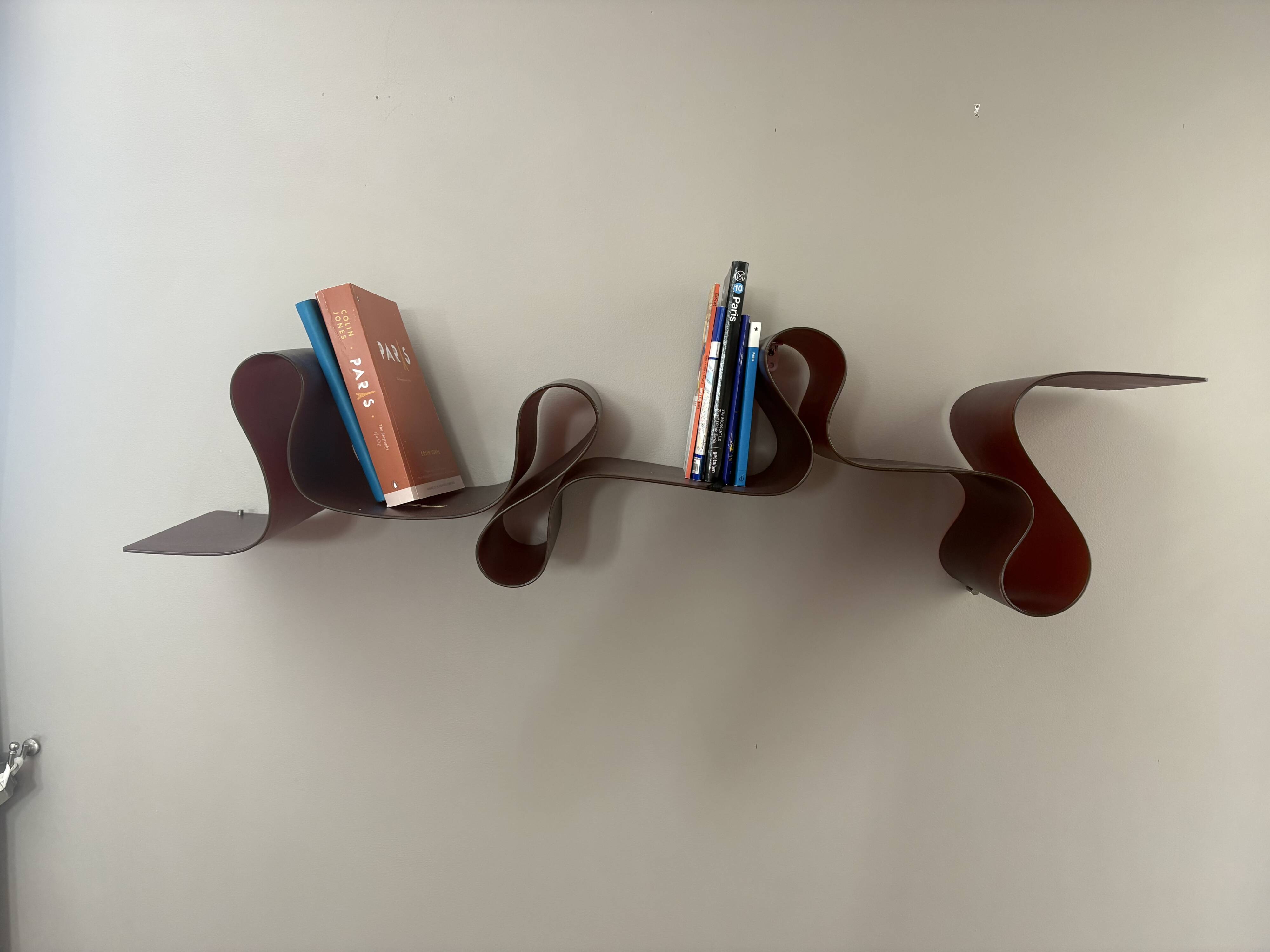 Kartell Shelf | Ron Arad Lovely Rita