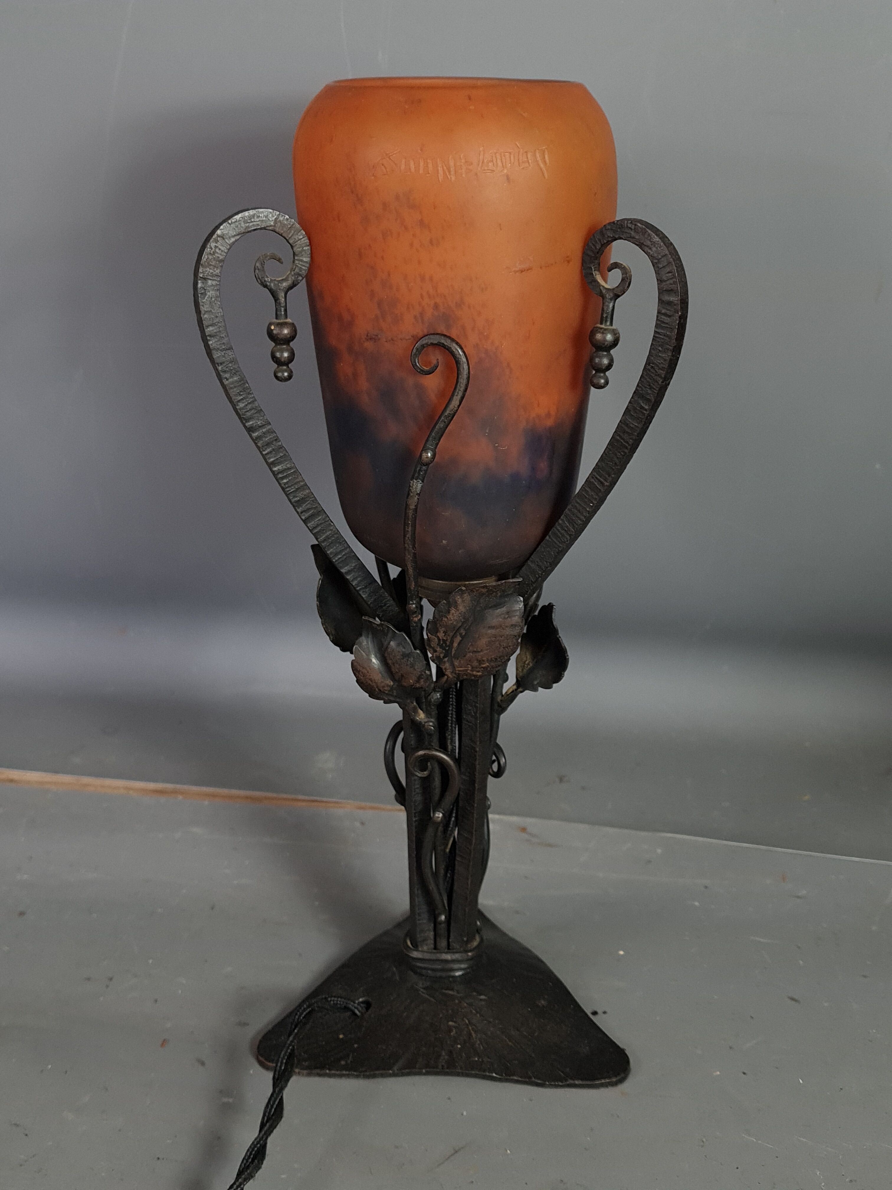 Daum, art-deco table lamp wrought iron tulip glass signed sb