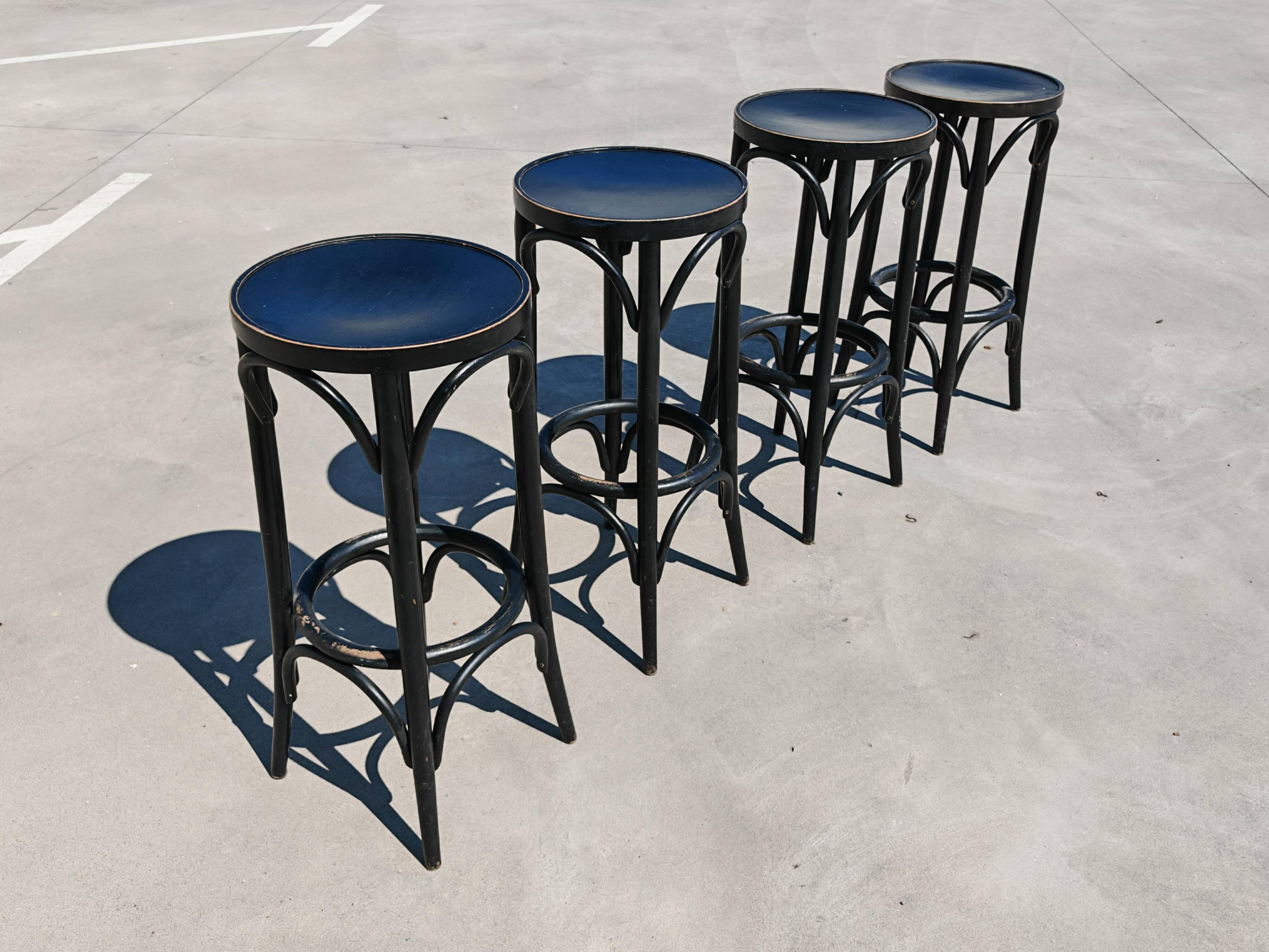 Vintage bent beech bar stool Mundus 1970s