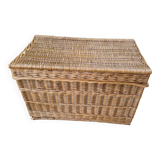 Wicker trunk
