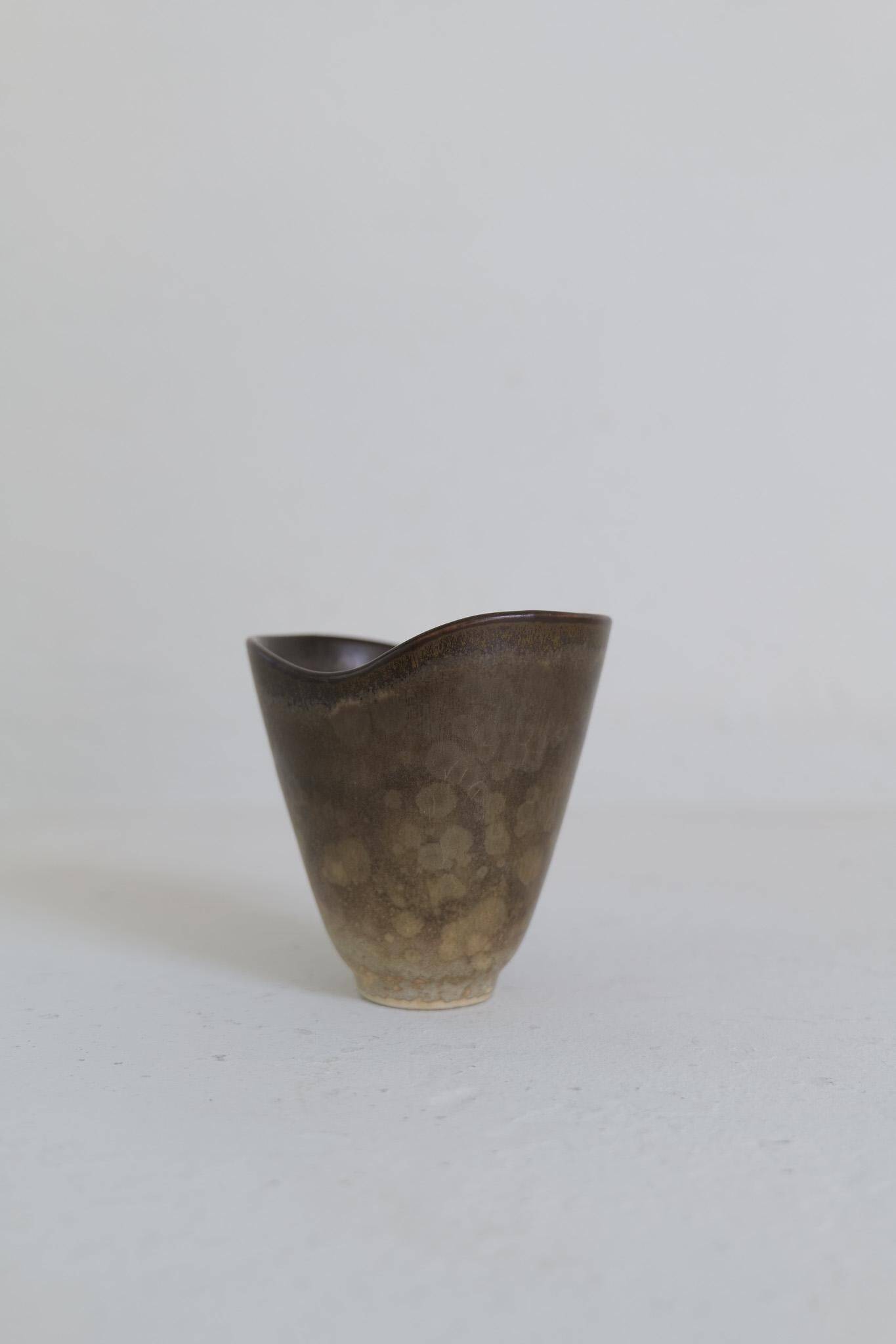 Collection of 3 ceramic vases by Gunnar Nylund Rörstrand Sweden, 1950s.