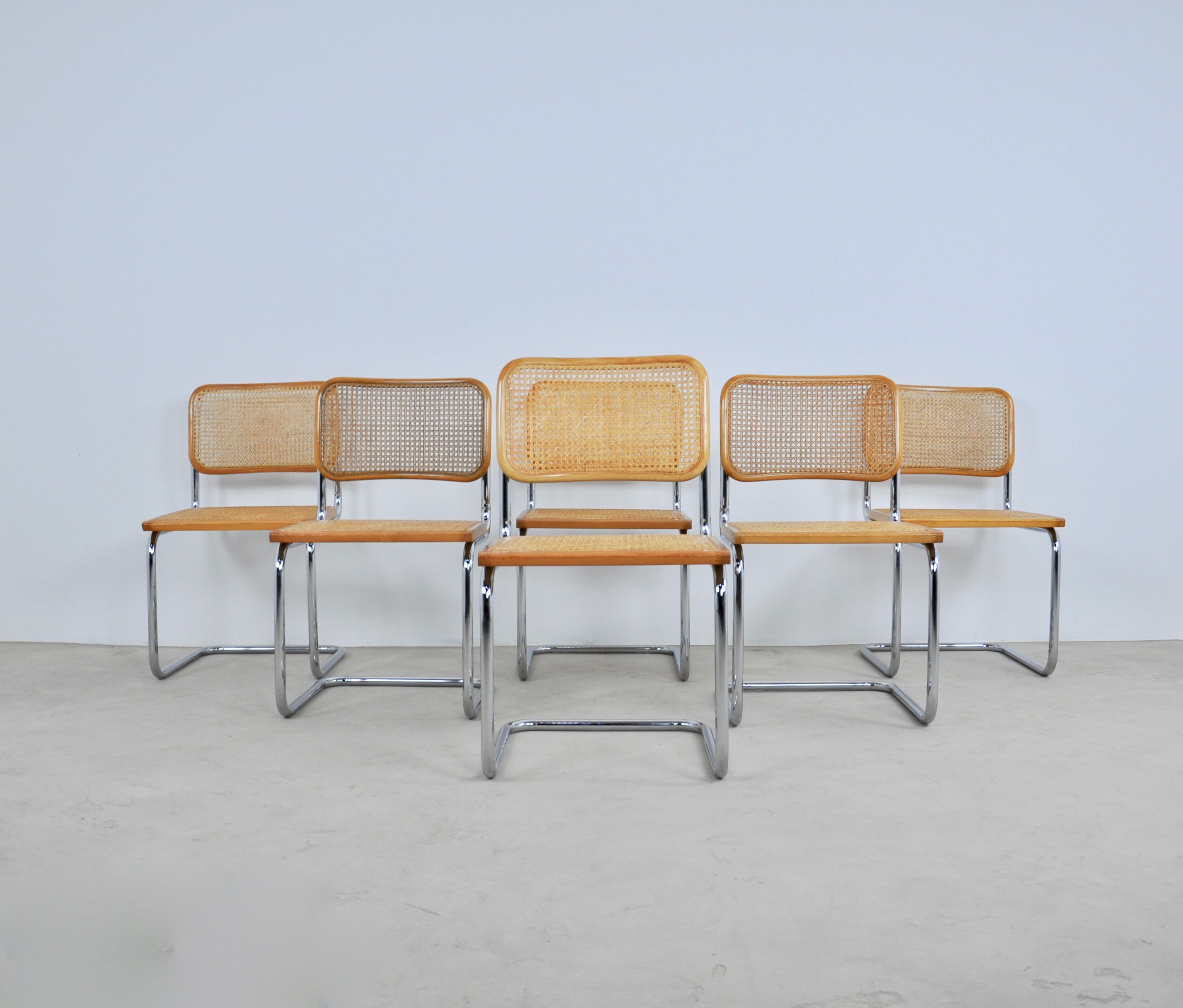 Dinning chairs B32 by Marcel Breuer