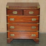 Commode militaire vintage avec plateau coulissant et dessus extensible