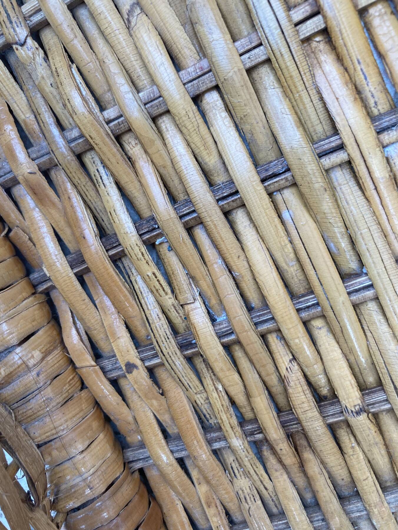 Vintage rattan chiffonier