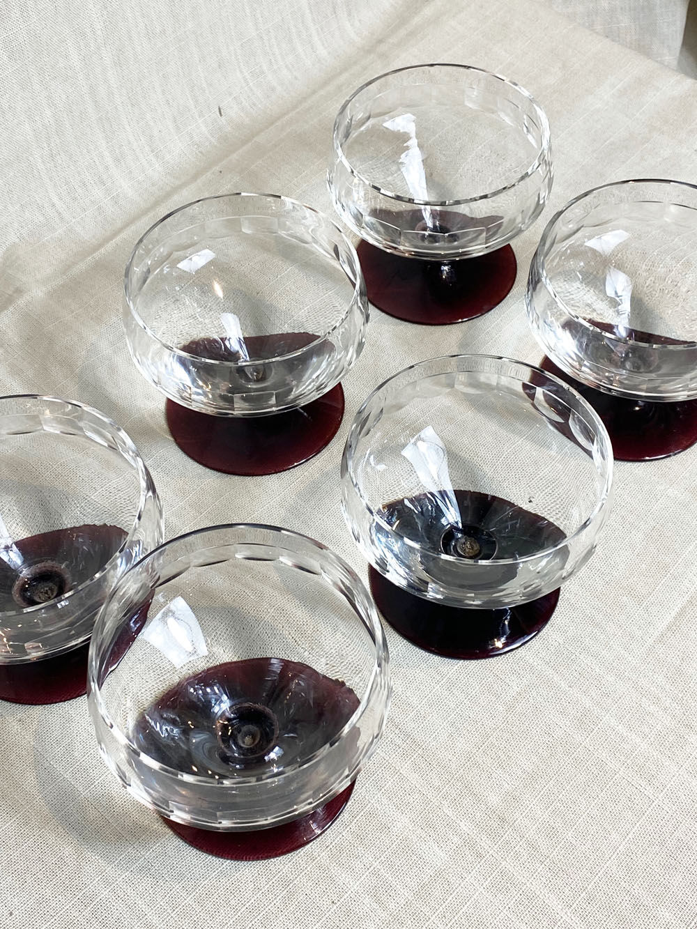 6 Art Deco glasses, purple foot