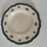 K&G Lunéville "Rouen Clover" plate circa 1880-1900