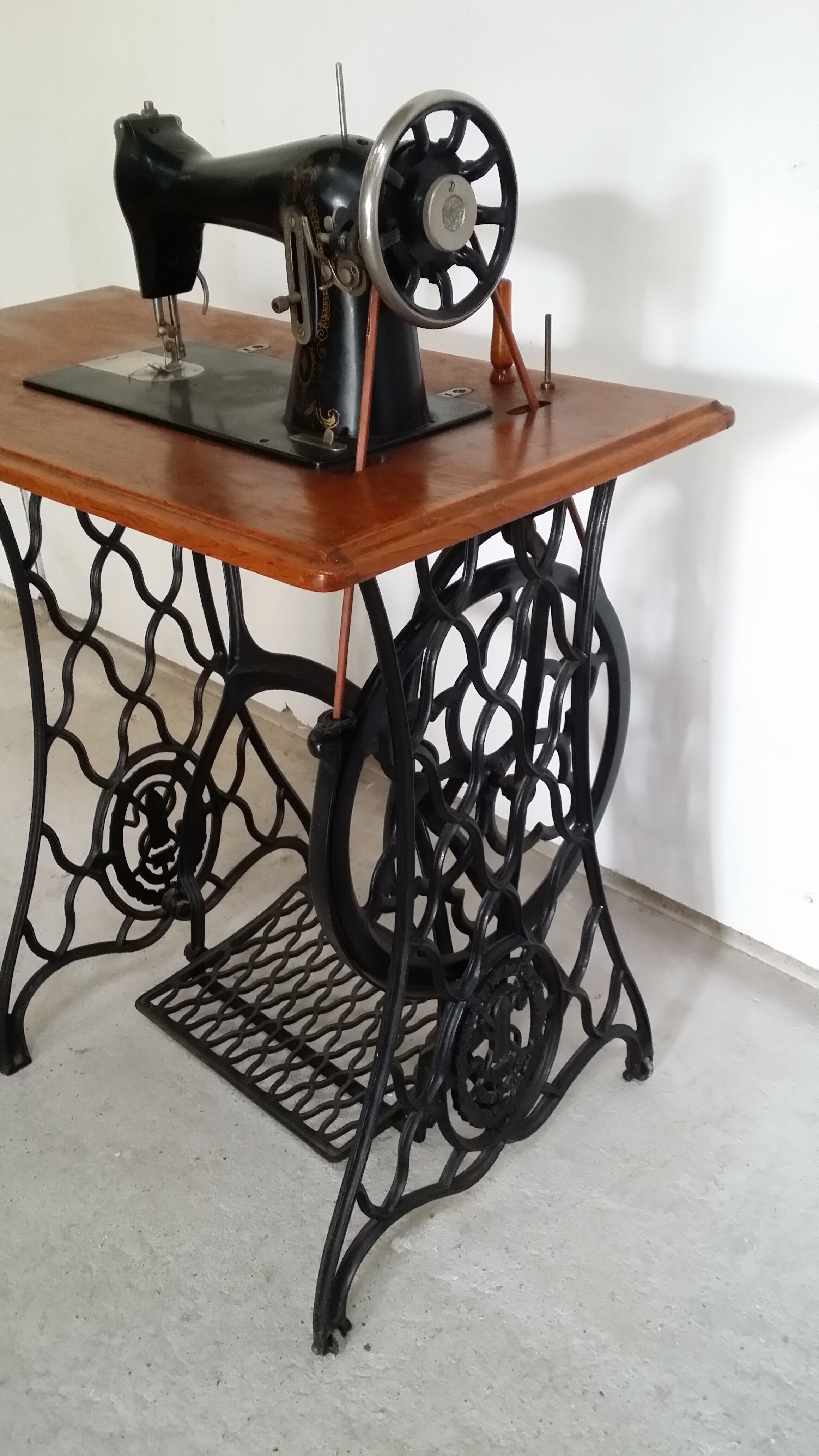 Old sewing machine