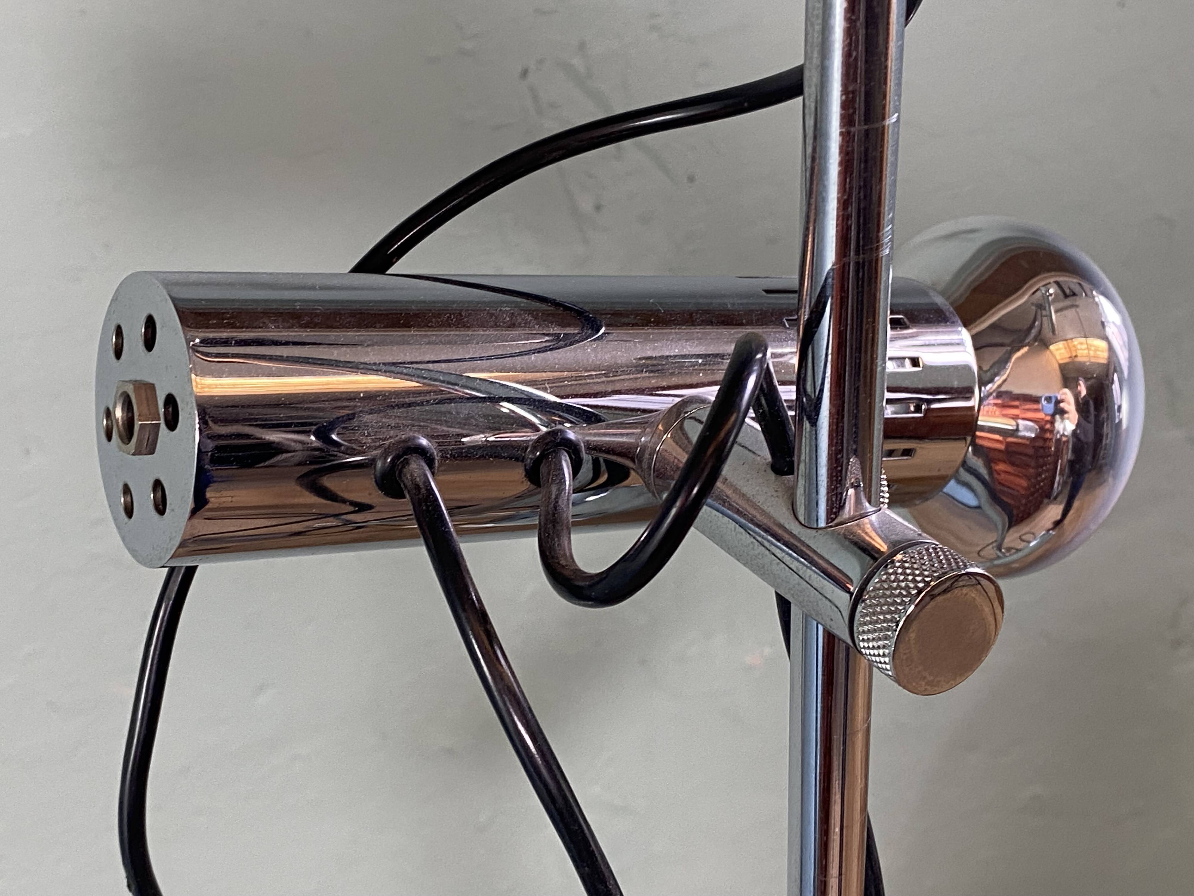 Lampadaire vintage design 70