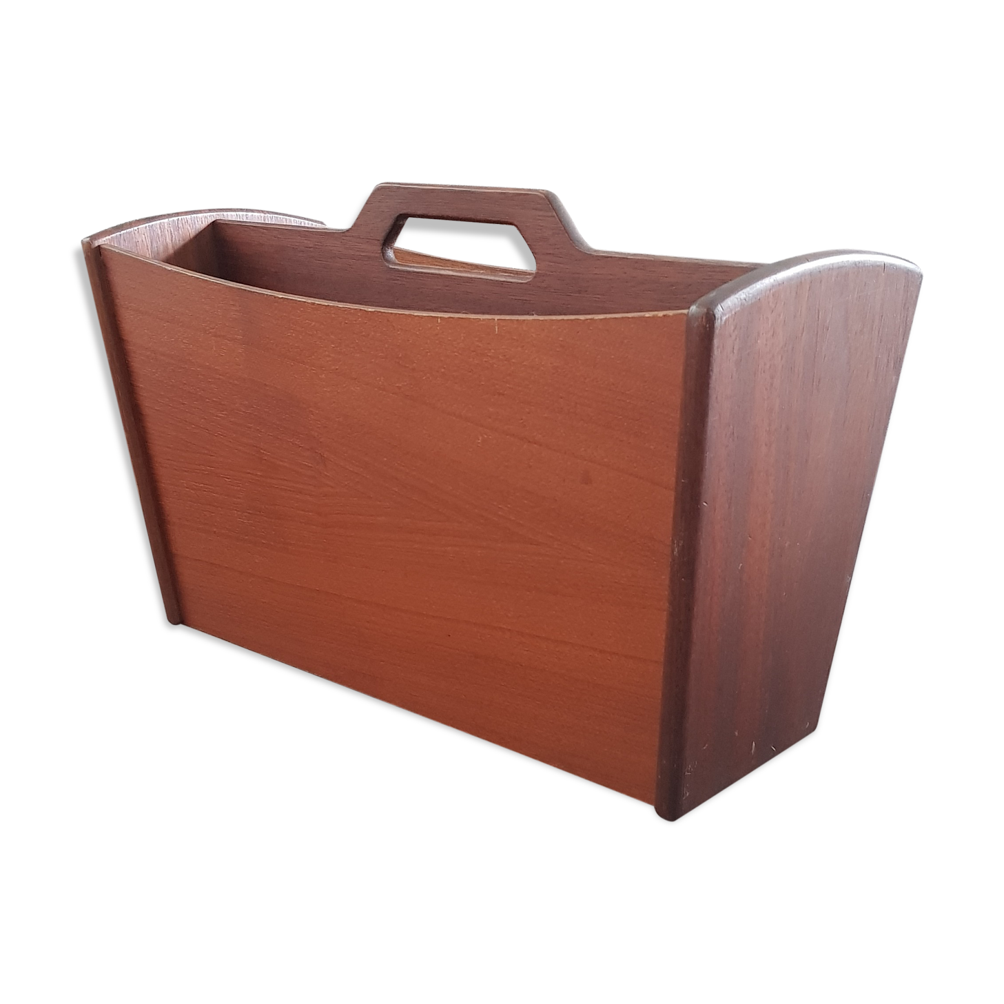 Wooden magazine holder
