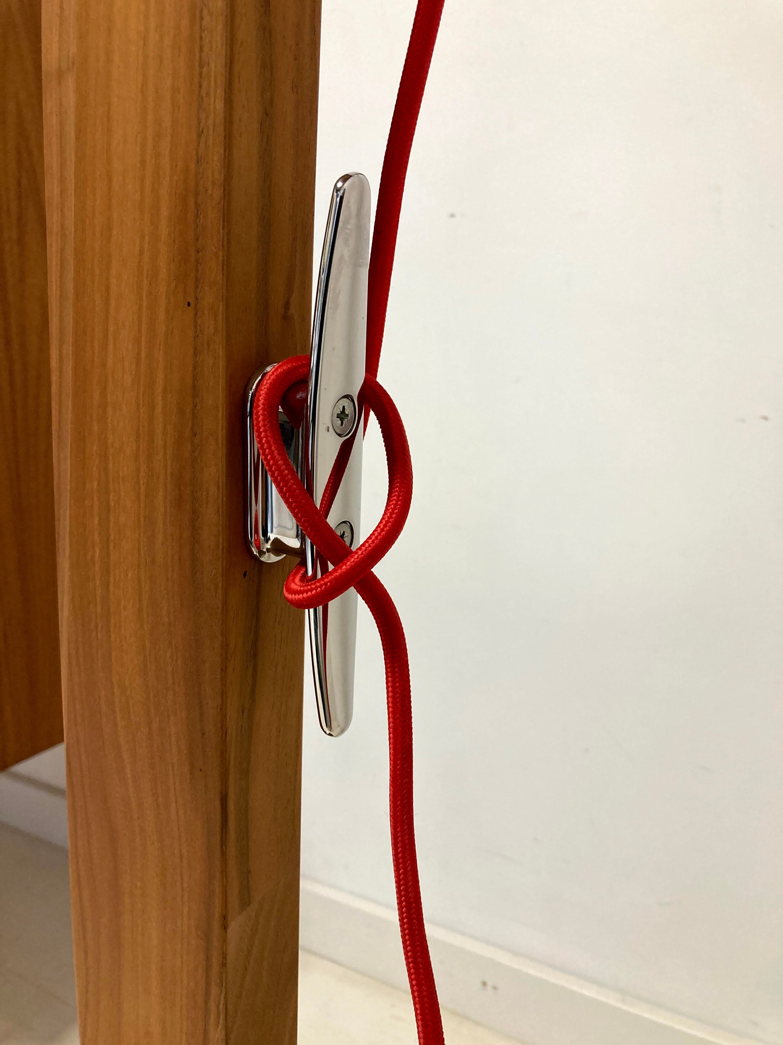 Rochebobois lamppost