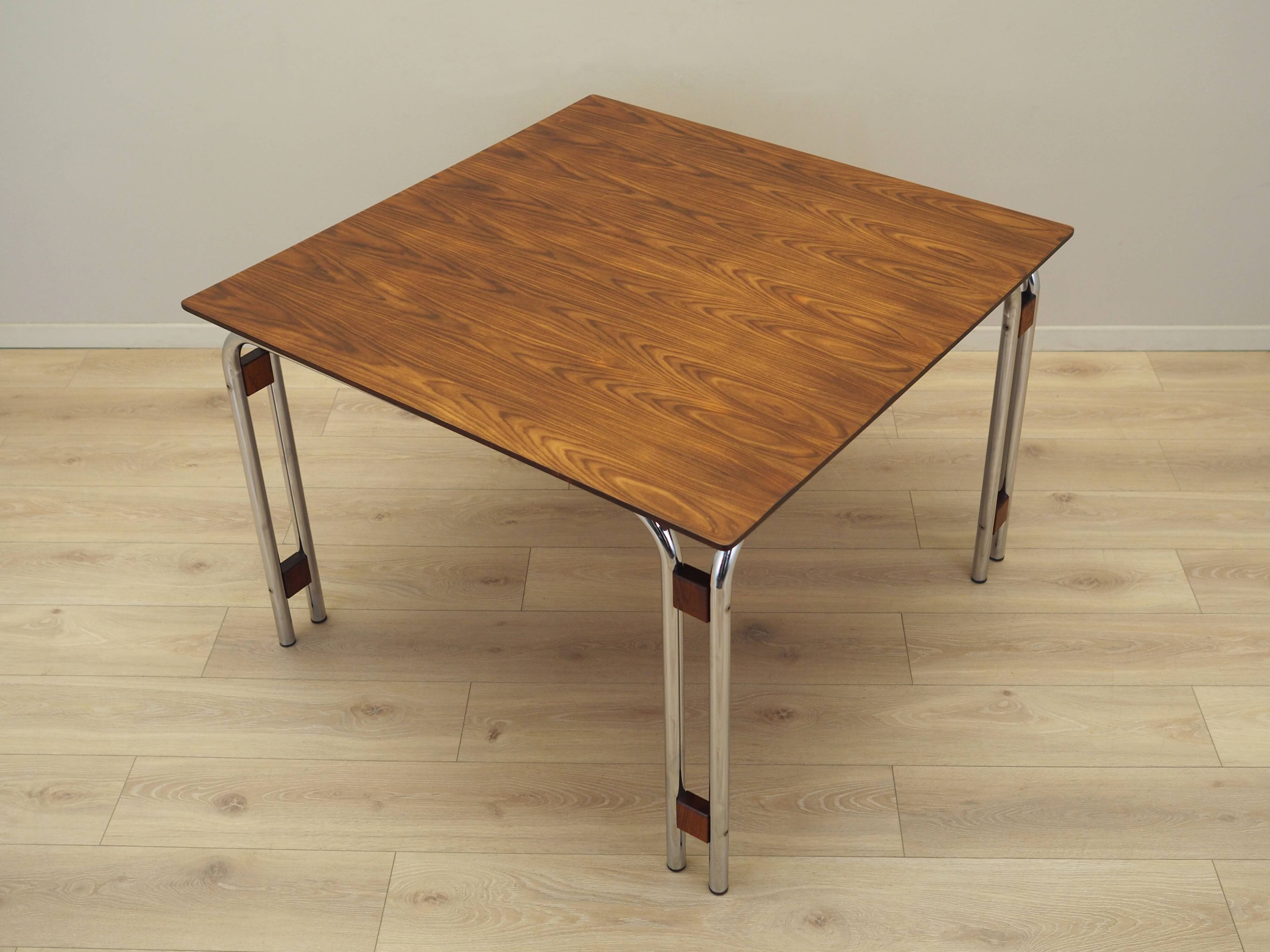 Walnut table, Italian design, 1970s, production: Italy