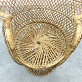 Peacock chair for kids