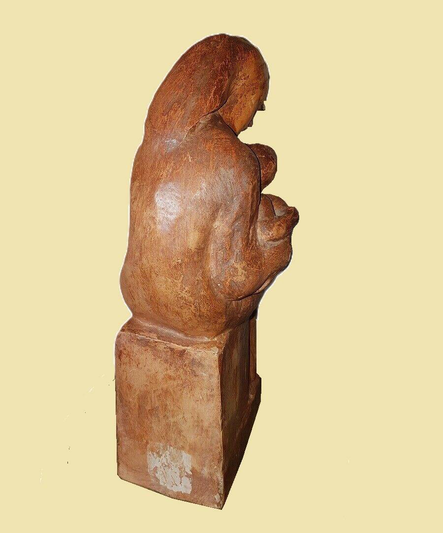 statue vierge à l'enfant